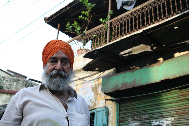 Sikh in the street - April 2007 - Kolkata