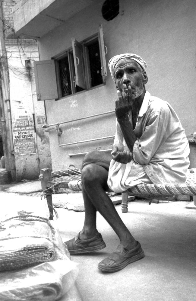 Man Close to Pahar Ganj area - August 2005 - Delhi - India